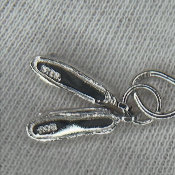 Vtg Ballet Slippers Sterling Silver Charm - Picture 9 of 10